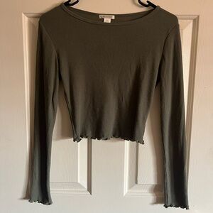 Green long sleeve